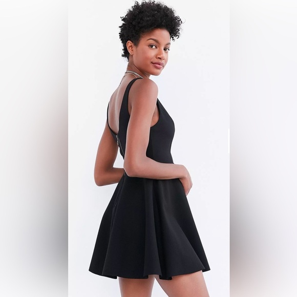 ANTHROPOLOGIE Kimchi Blue Heart Of The Ocean Sweetheart Mini Dress Black - Picture 2 of 10